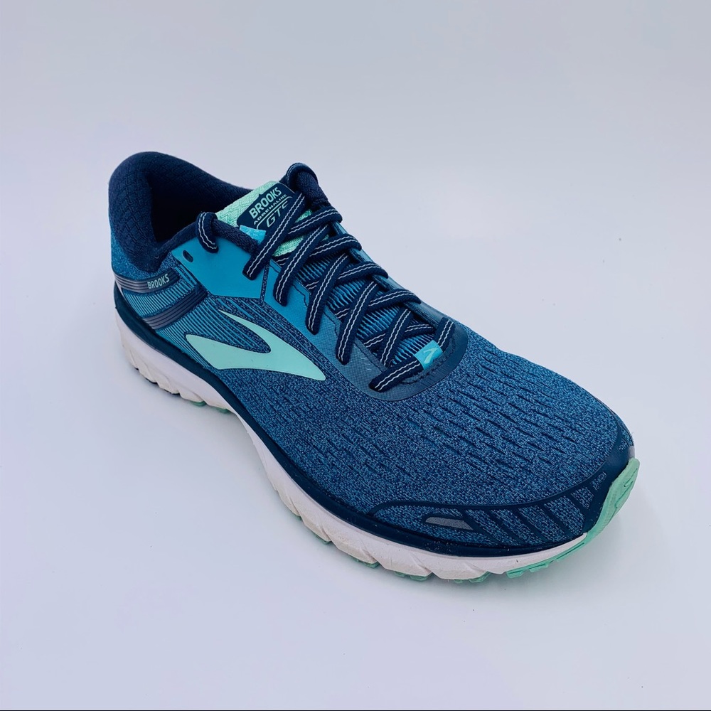 Brooks running shoes Adrenaline GTS 18 size 10.5